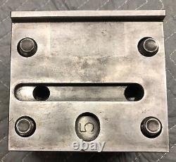 HAAS SL-40 2.500 I. D. Tool Holder with 2 Sleeve and TMX 2 Boring Bar